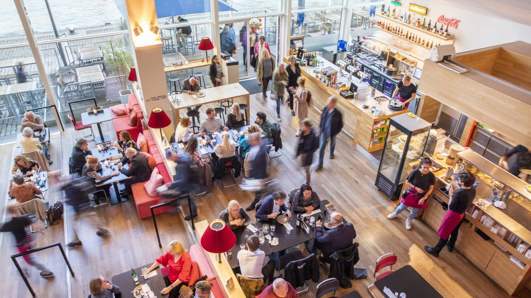Interior dining atmosphere at LantarenVenster